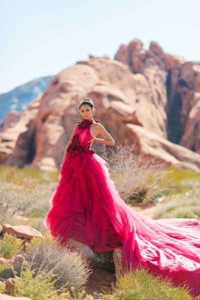classic savannah bride and groom