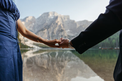 italy alps wedding and elopement photographer Shawna Rae