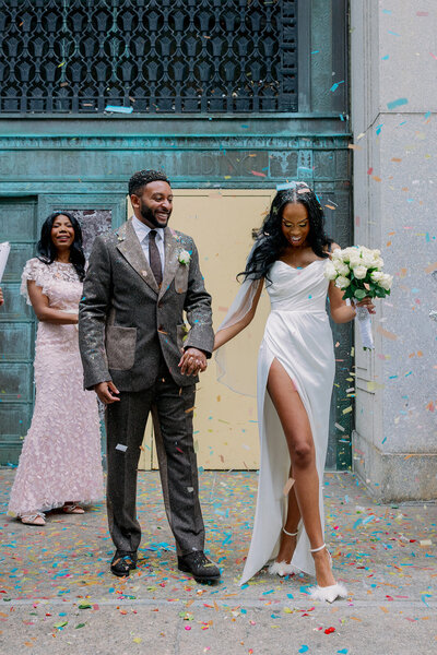 Intimate-City-Hall-Elopement-New-York-Larisa-Shorina-Weddings-24