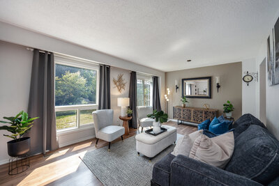 400 Wickham living room (4)