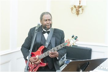 band at green valley country club wedding