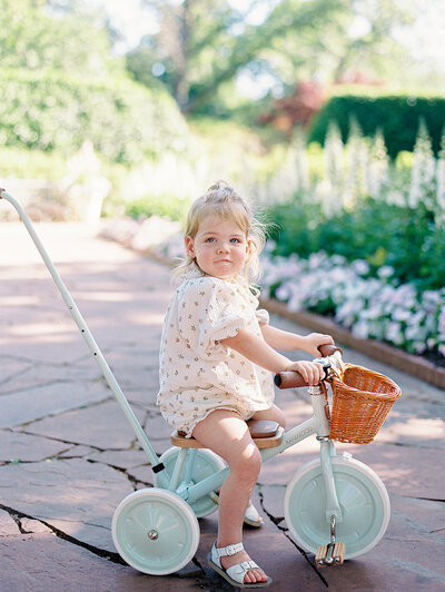Family photography session in Portland, Maine by Jennefer Wilson, film + digital hand-edited images.