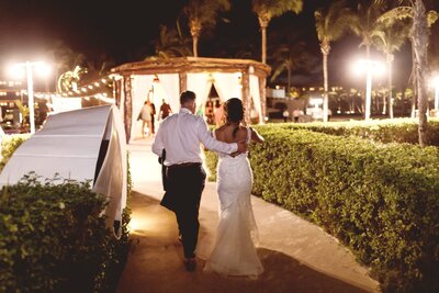 Editorial portrait of bride and groom after wedding in Cancun
