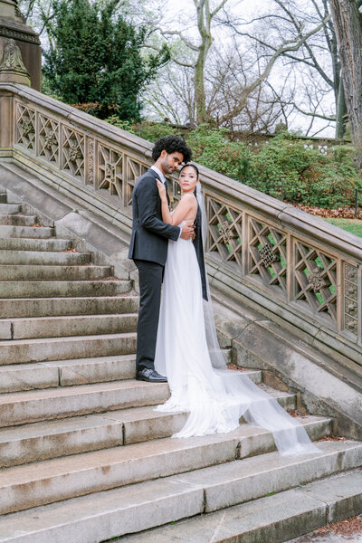 0071 NYC Boathouse Wedding Spring_Central Park_Photography by Emma