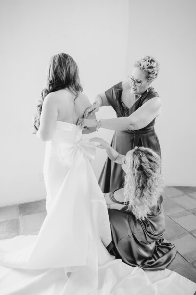 Austin Texas Wedding Photographer_Texas Hill Country Bride-2