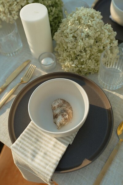 table setting for wedding in pei