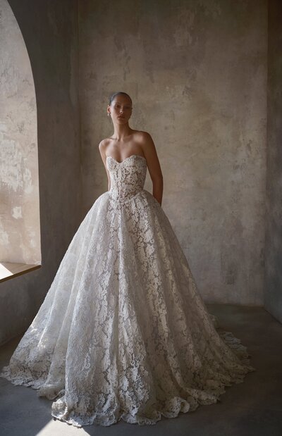 western wedding dress designers Western Wedding Dresses: A Guide for Free-Spirited Brides