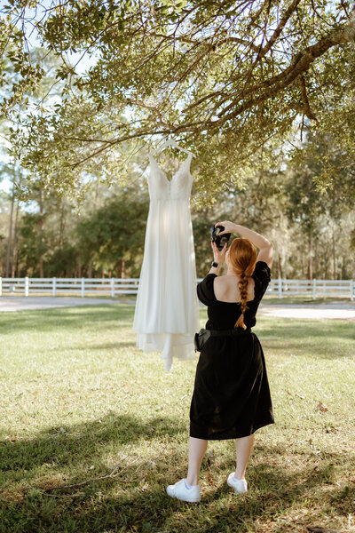 Wedding Photographer Outdoor Florida Wedding