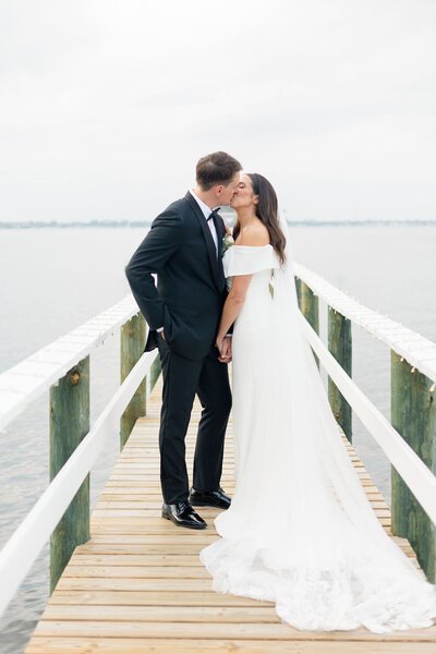 wedding couple after cocktail portraits