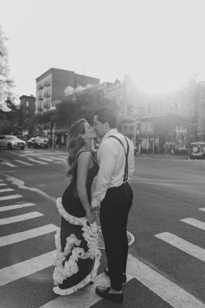 Lauren E. Bliss Photography Pennsylvania East Coast Destination Wedding Photographer Photography Editorial Luxury High End Chic Couples Couple Modern Romantic Engagement Weddings Lifestyle Portraits