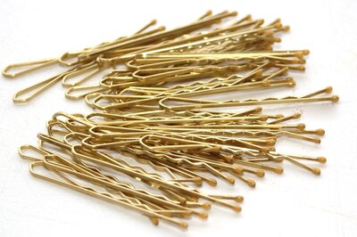 gold-bobby-pins
