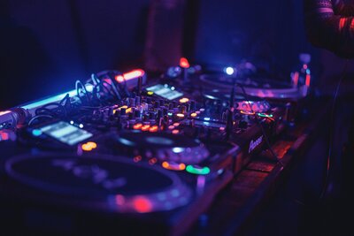 Royal Beats DJS Stephanie Stardust Wedding DJ Services