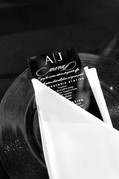 Berlez-Aspen-Avenue-Chicago-Wedding-Photographer-The-Canvas-Yanni-Design-Editorial-Black-White-Timeless-Luxury-104