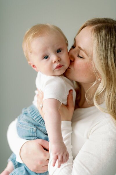 minneapolis-newborn-photographer-bauer-creative (39)