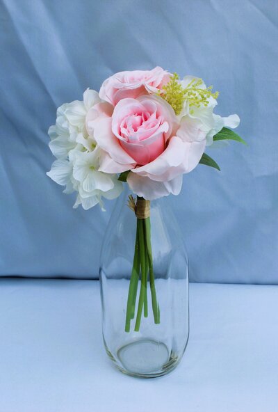 milk glass for rent in manitoba