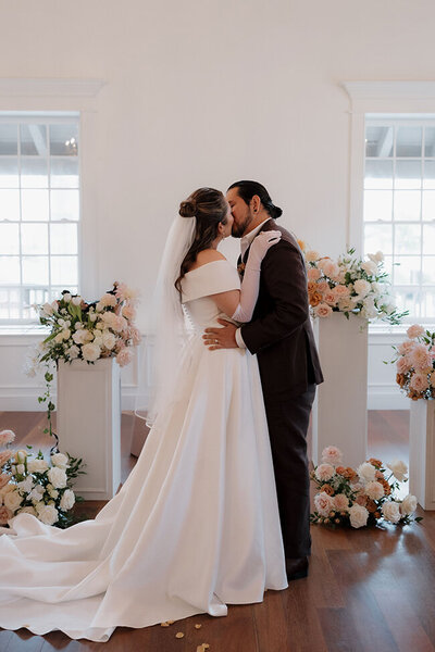 Jacksonville & St. Augustine Wedding Photographer
