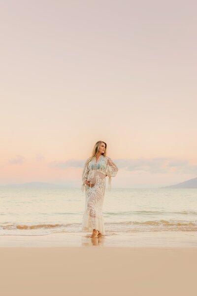 Cover image of Maui babymoon guide by Love + Water Photography
