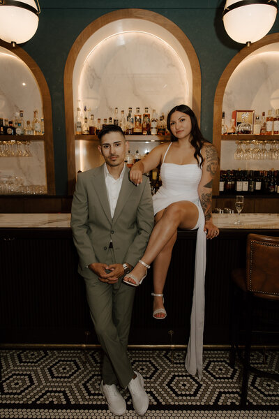 cool-stylish-married-couple-at-bar-meg-pearson-photography-midwest
