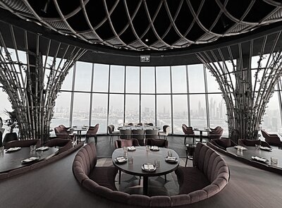 Dubai Dining with a view blk wht