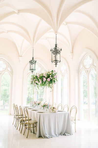 Beautiful light-filled wedding reception venue at the Chateu Cocomar Houston