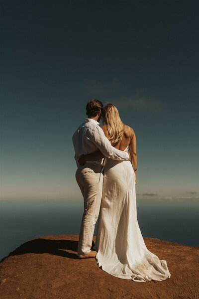 Caitlin-Grace-Photography-Elopement-wedding-couples-photographer-home21