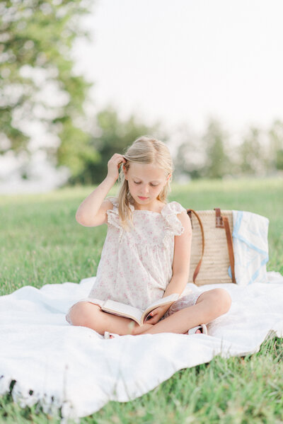 summer-picnic-williamsbug-virginia