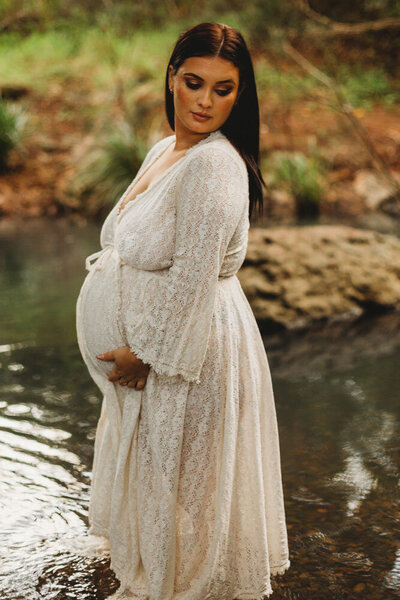 Maternity Photographer Mount Tamborine, Raw Maternity Photography