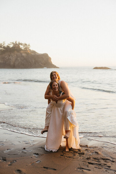 marykphotos-kalee+meg-156