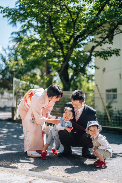 shichigosan family photo shoot in Gifu Park.
