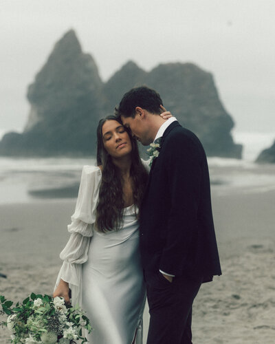 destination elopement on the beach