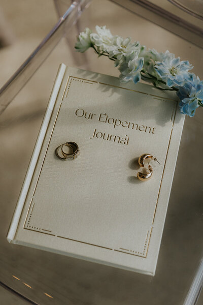 Luxurious looking country Elopement in NSW, Australia witha young couple and a beautiful outdoor table setting