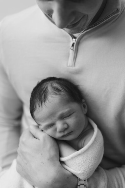Newborn photography session in Kent by Abigail Scarfe
