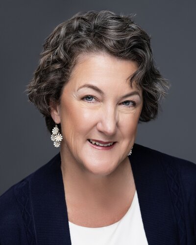 oksana_foldager_anchorage_headshot_photographer_1418