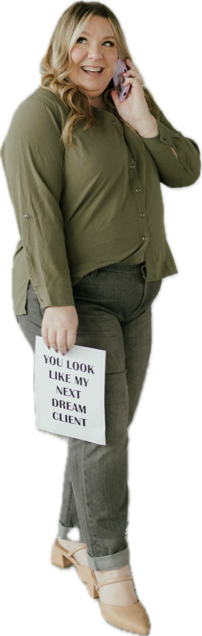 Travelling elopement photographer located in Canada