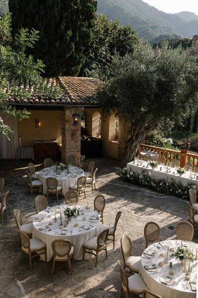 Belmond-La-Residencia-Wedding-Guide