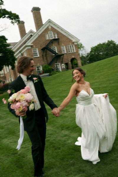 bride holding grooms cheek