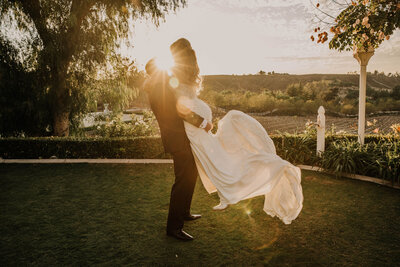 Temecula California Wedding at sunset by christine bradshaw photography
