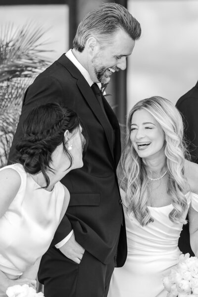 Phoenix-Wedding-Photographer-and-Videographer-Grayhawk-Golf-Club-Bride-laughing-KliWed-1343