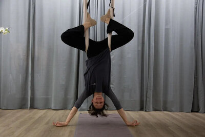 Aerial-Yoga