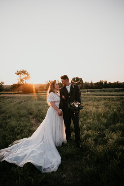 Wedding photography at Ridge Runners Saddle Club, Glasgow, MT, featuring rustic elegance and timeless moments in a perfect Montana setting, ideal for couples seeking a country-inspired wedding.