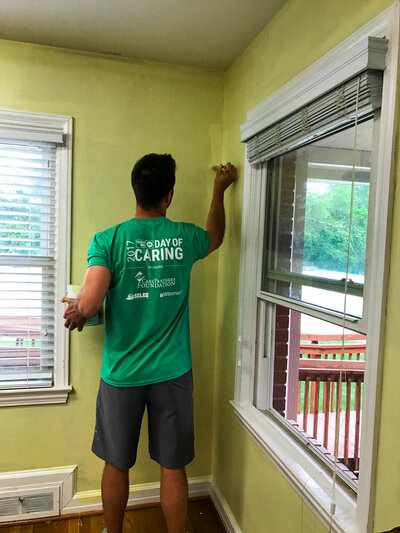 Cooper Construction team member helping in the community
