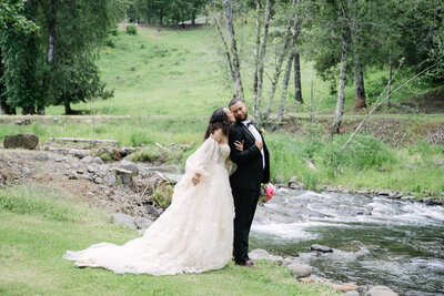 micro wedding oregon