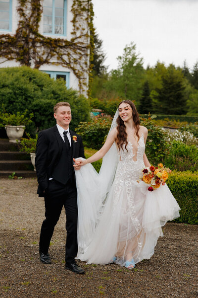 oregon-wedding-vineyards-howie-photography-208