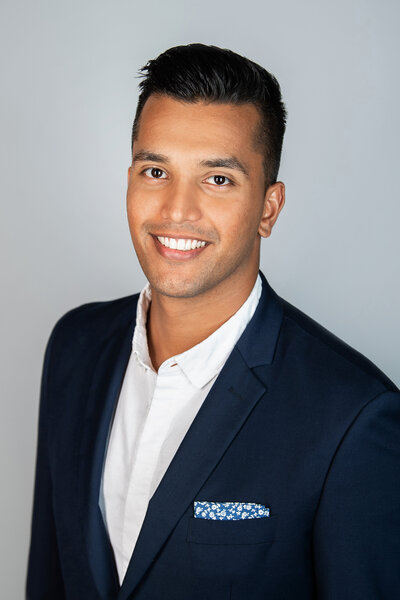 Headshot Photographer in London Ontario