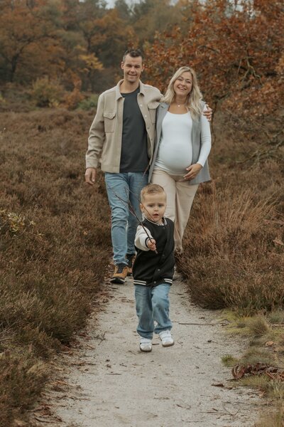 zwangerschapsfotograaf, zwangerschap, familiefotograaf, familieshoot, gezinsshoot, gezinsfotograaf, new born, fotograaf zwolle