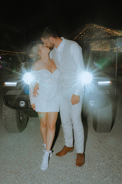 Jenna+ScottWedding_SneakPeek_0164_ByKaylaBowieCreative_websize