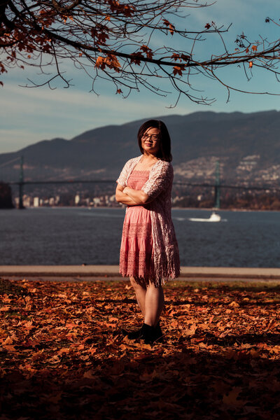 Larissa - young and pink 4