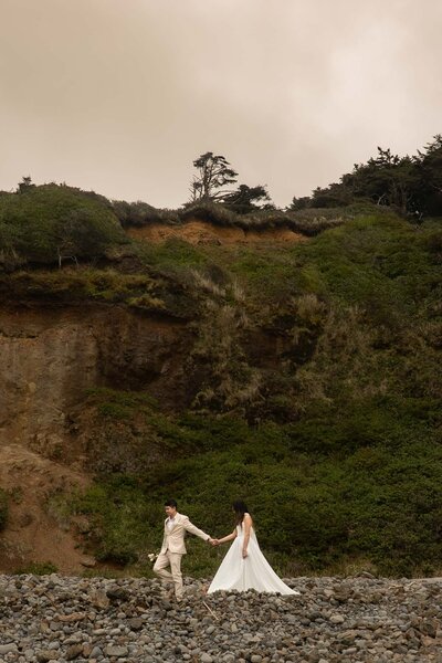 Indian beach, Oregon Coast elopement 