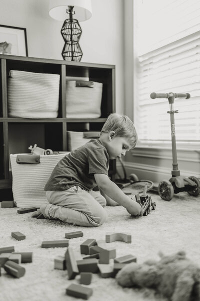 toddler girl at an in home photo session