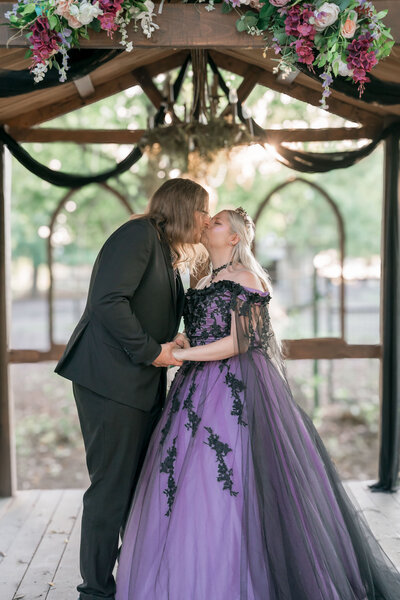 Small  affordable outdoor  all-inclusive wedding at The Forever Farm in Rhome TX